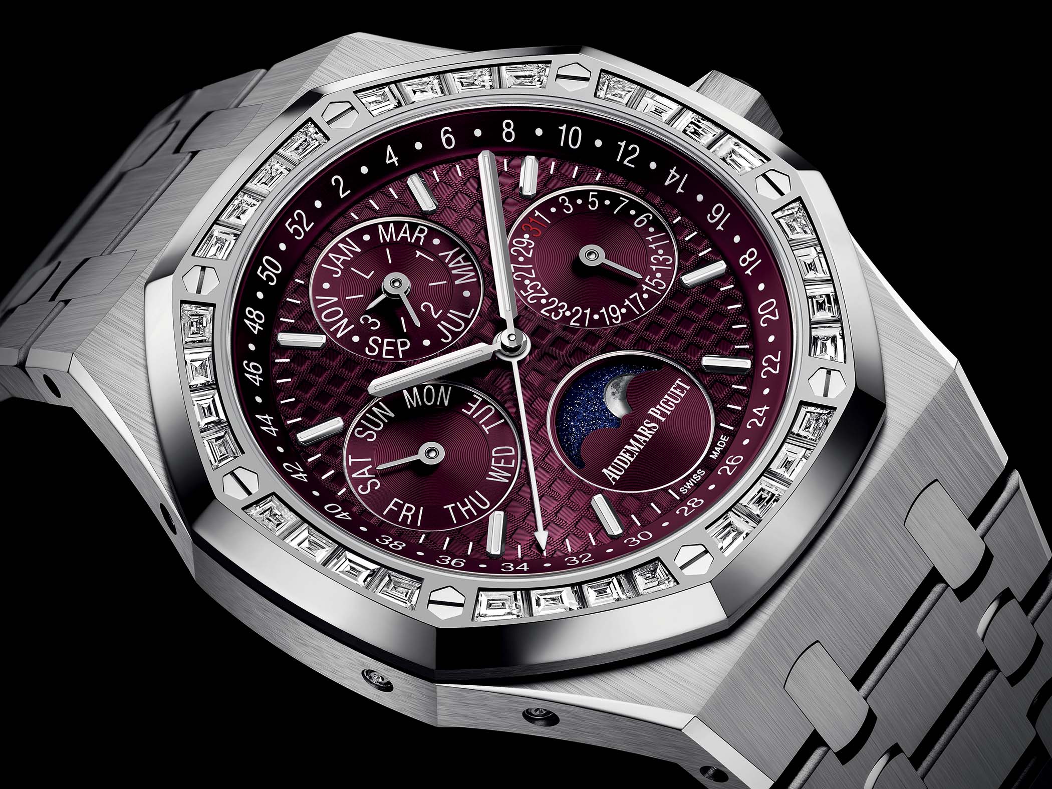 Audemars Piguet Royal Oak 26598 Purple Dial, 18 Carat White Gold