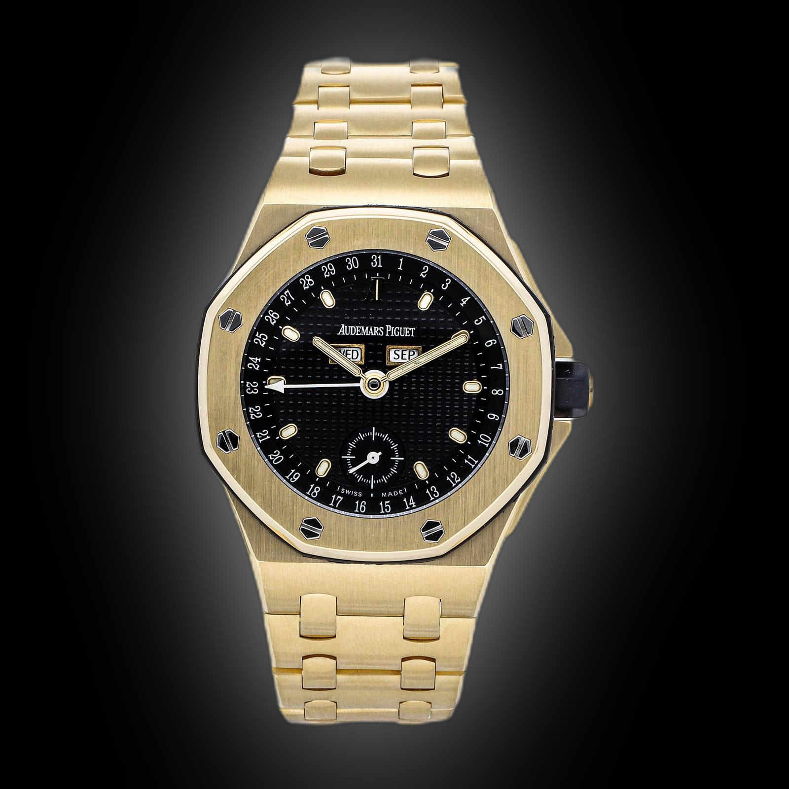 Audemars Piguet Royal Oak Offshore 25807 Petite Tapisserie Dial