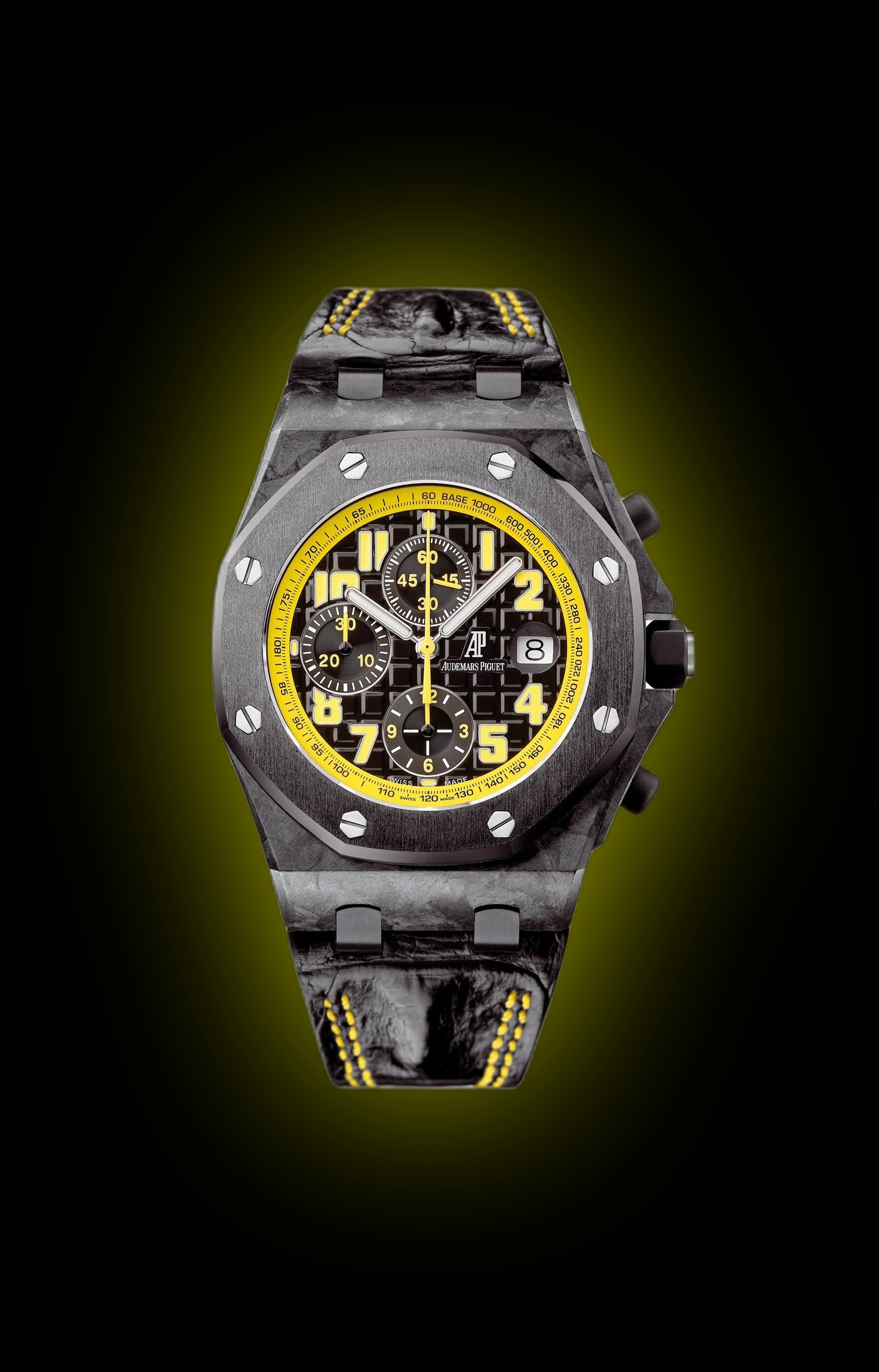 Bee Audemars Piguet Royal Oak Offshore 26176 Black Dial, Forged Carbon