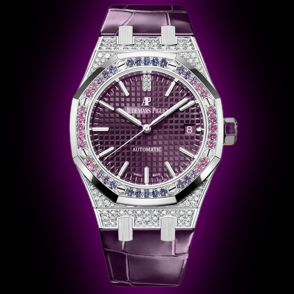 Audemars Piguet Royal Oak 15452 Rhodium-Toned Dial, 18 Carat