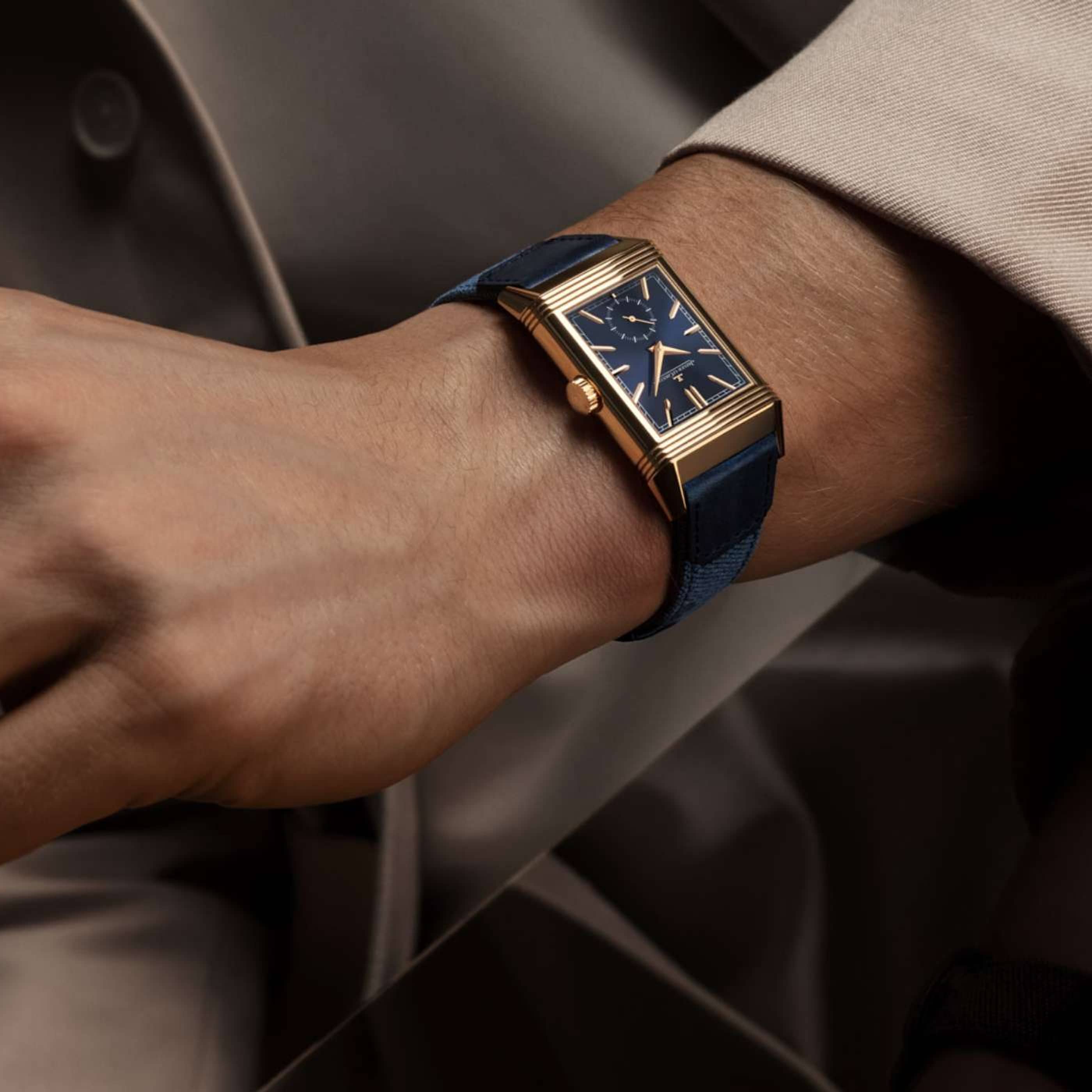 クラシック REFLEXE Jaeger LeCoultre Reverso 398 Blue Sunray-Brushed Dial, 18