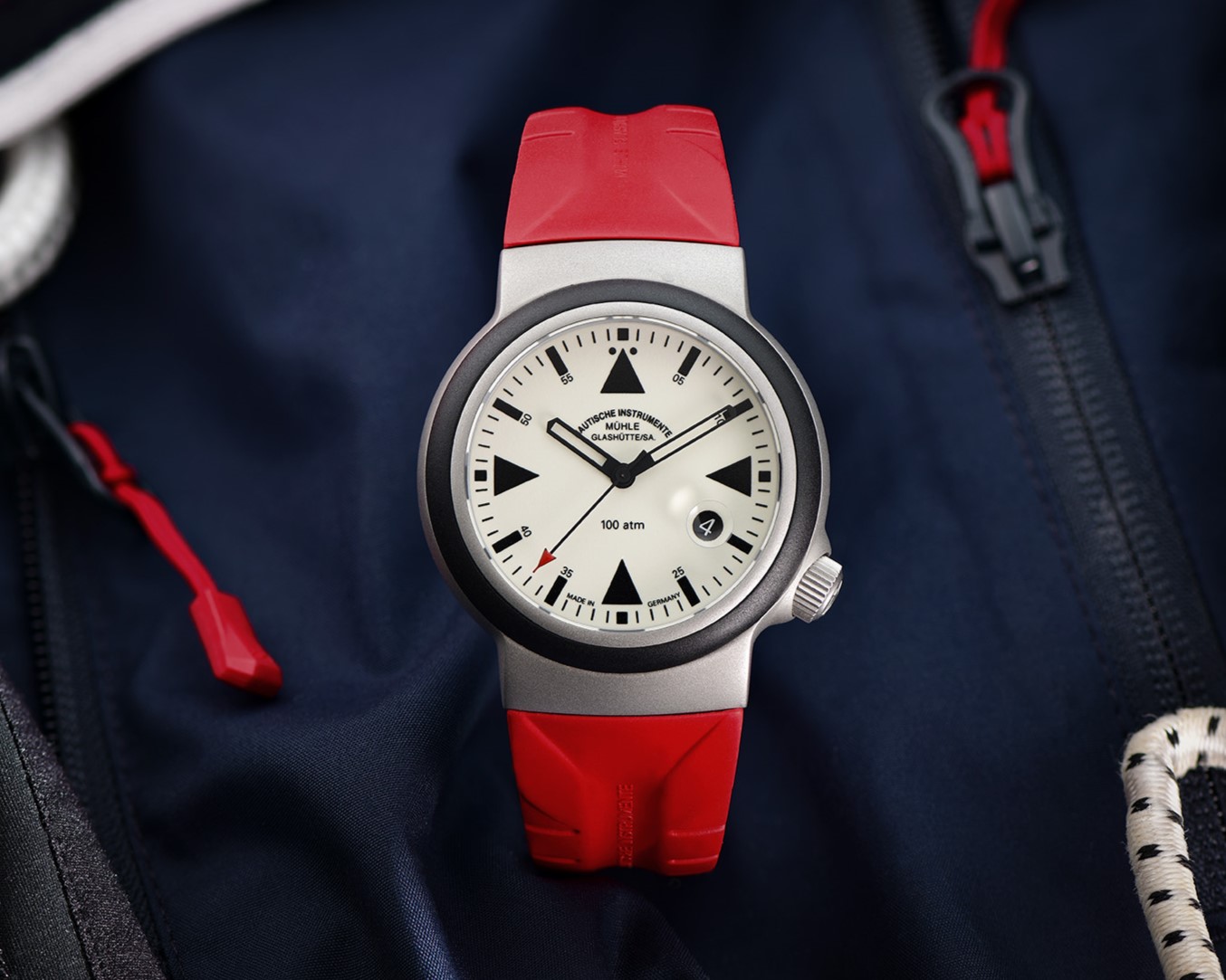 Muehle Glashuette Tool watches M1-41-03 Black Dial, Stainless