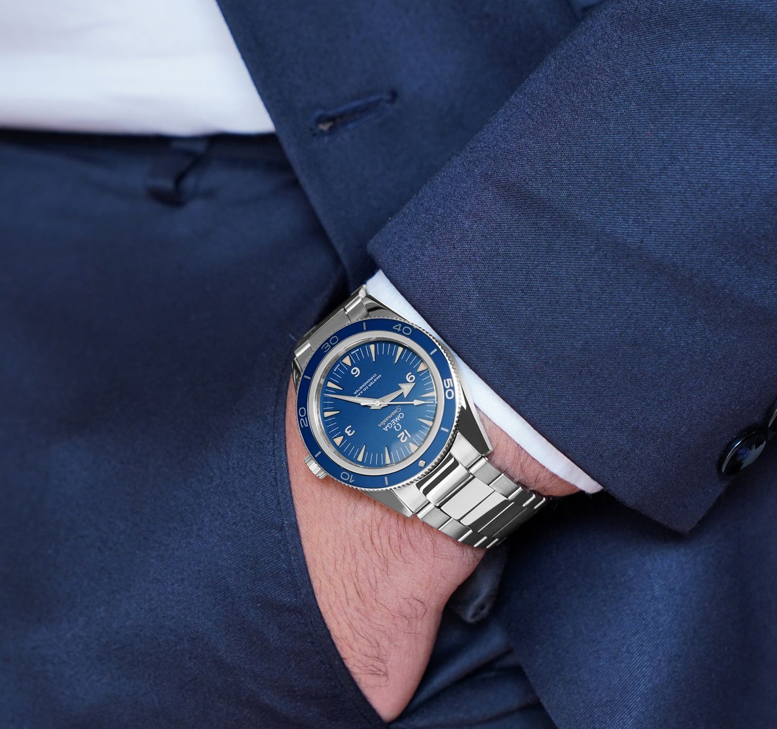Omega Seamaster 300 233.90 Blue Dial, Titanium, 41.0 mm, Co-Axial