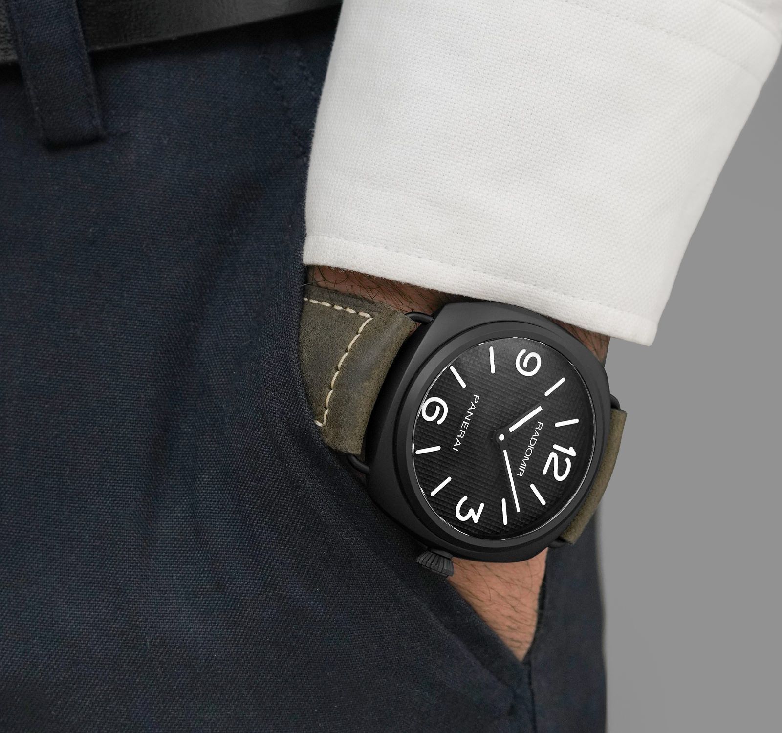 Panerai Radiomir Base 00643 Black Dial, Ceramic, 45.0 mm, Hobnail