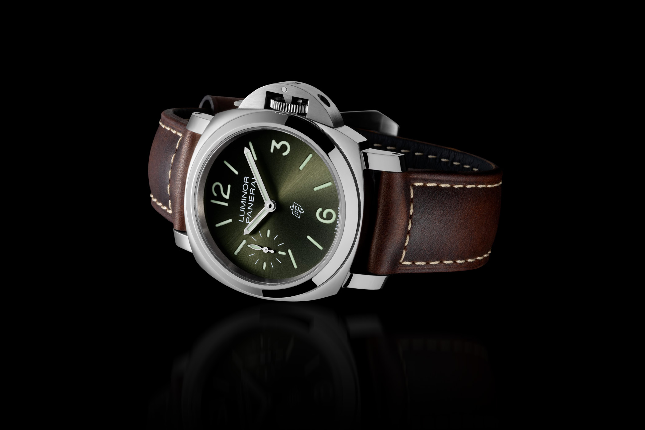 Panerai Luminor Logo 01624 Green Dial, Polished Steel, 44.0 mm