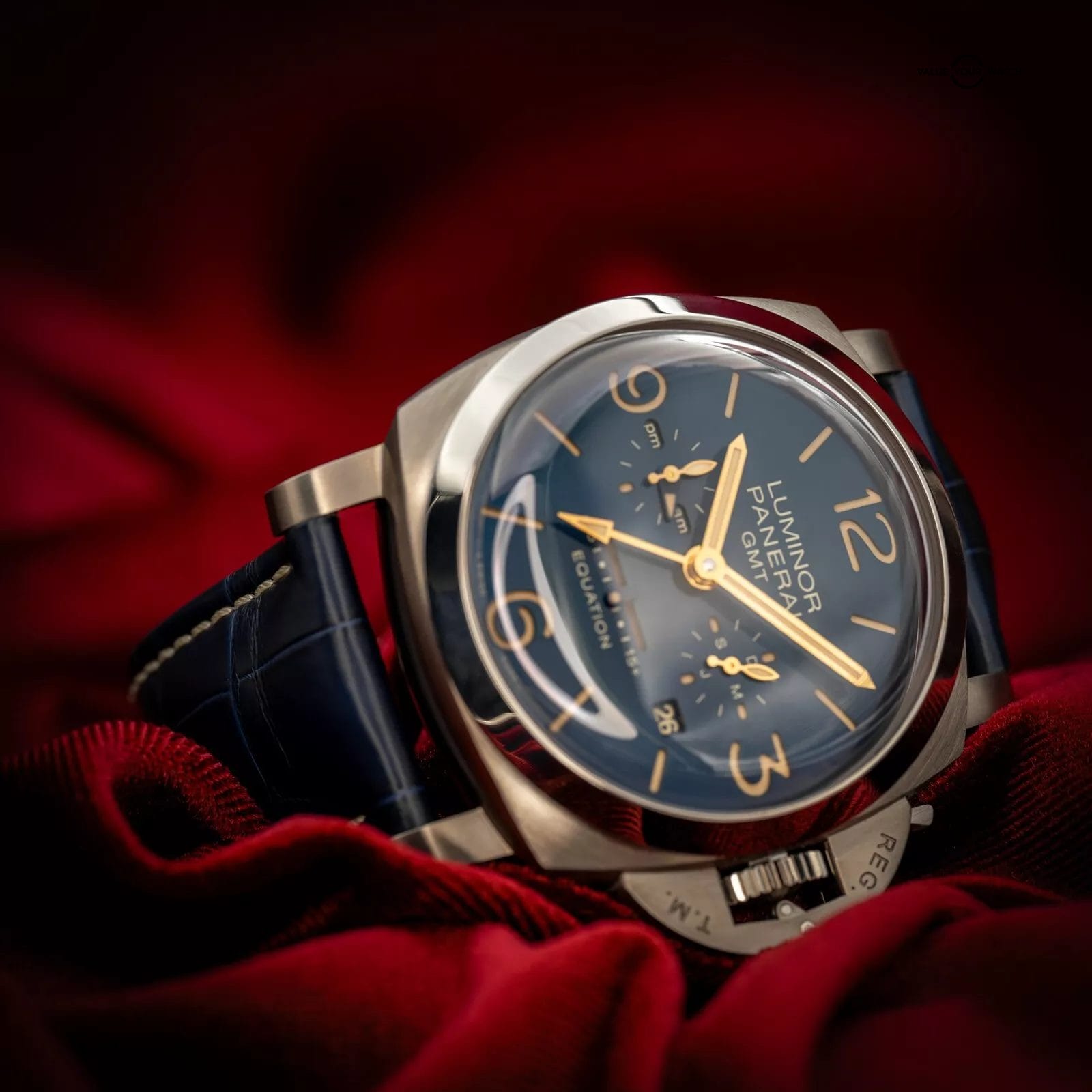 Panerai Luminor 00670 Blue Dial, Brushed Titanium, 47.0 mm