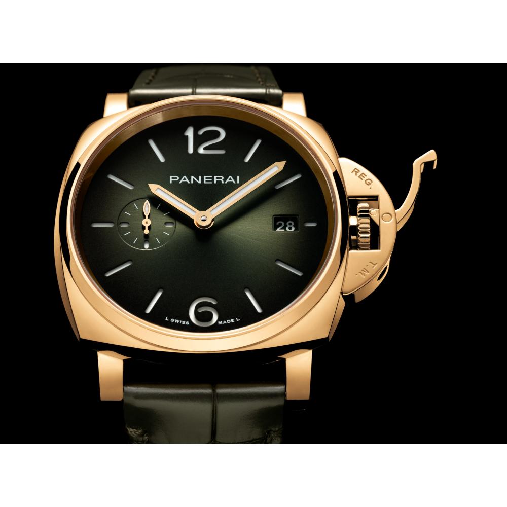 Panerai Luminor Due 01423 Green Dial, Yellow Gold, 42.0 mm, Self
