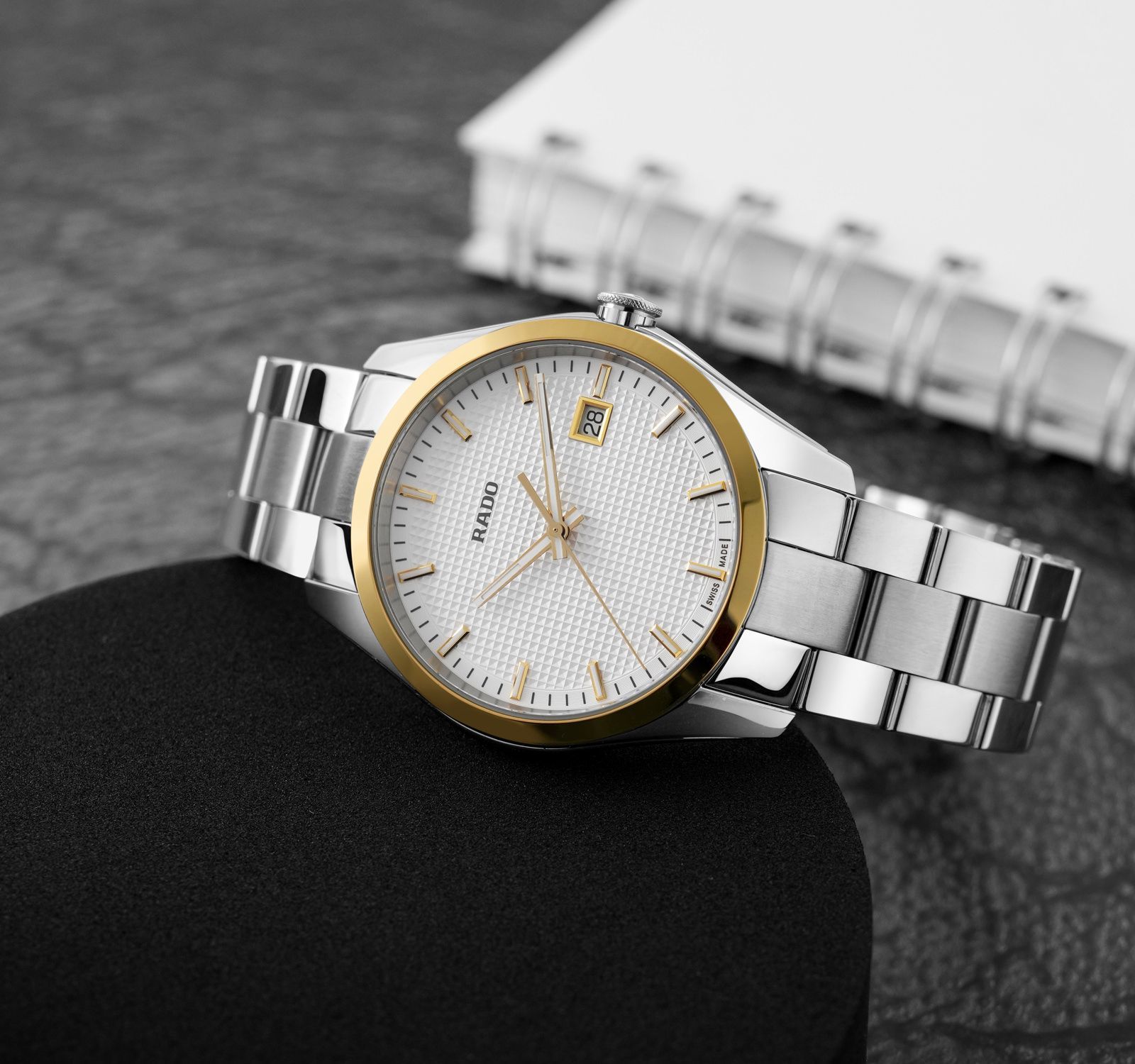 Rado HyperChrome 3218 Silver-Tone Dial, Ceramos, 40.0 mm, Men's Watch