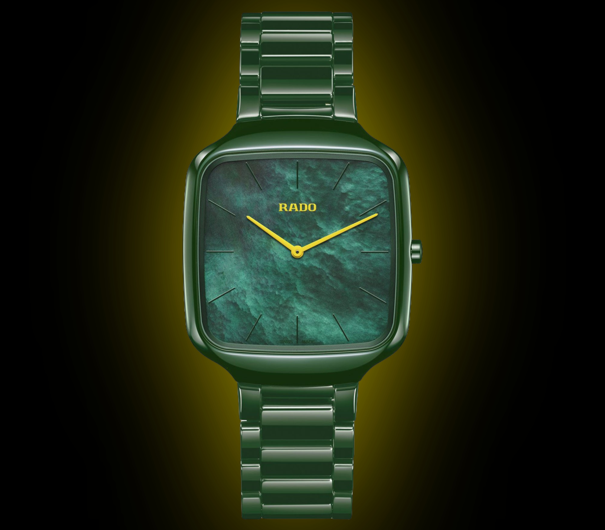 Rado TRUE Square 2704 Green Dial, High-Tech Ceramic, 37.0 mm, Thinline