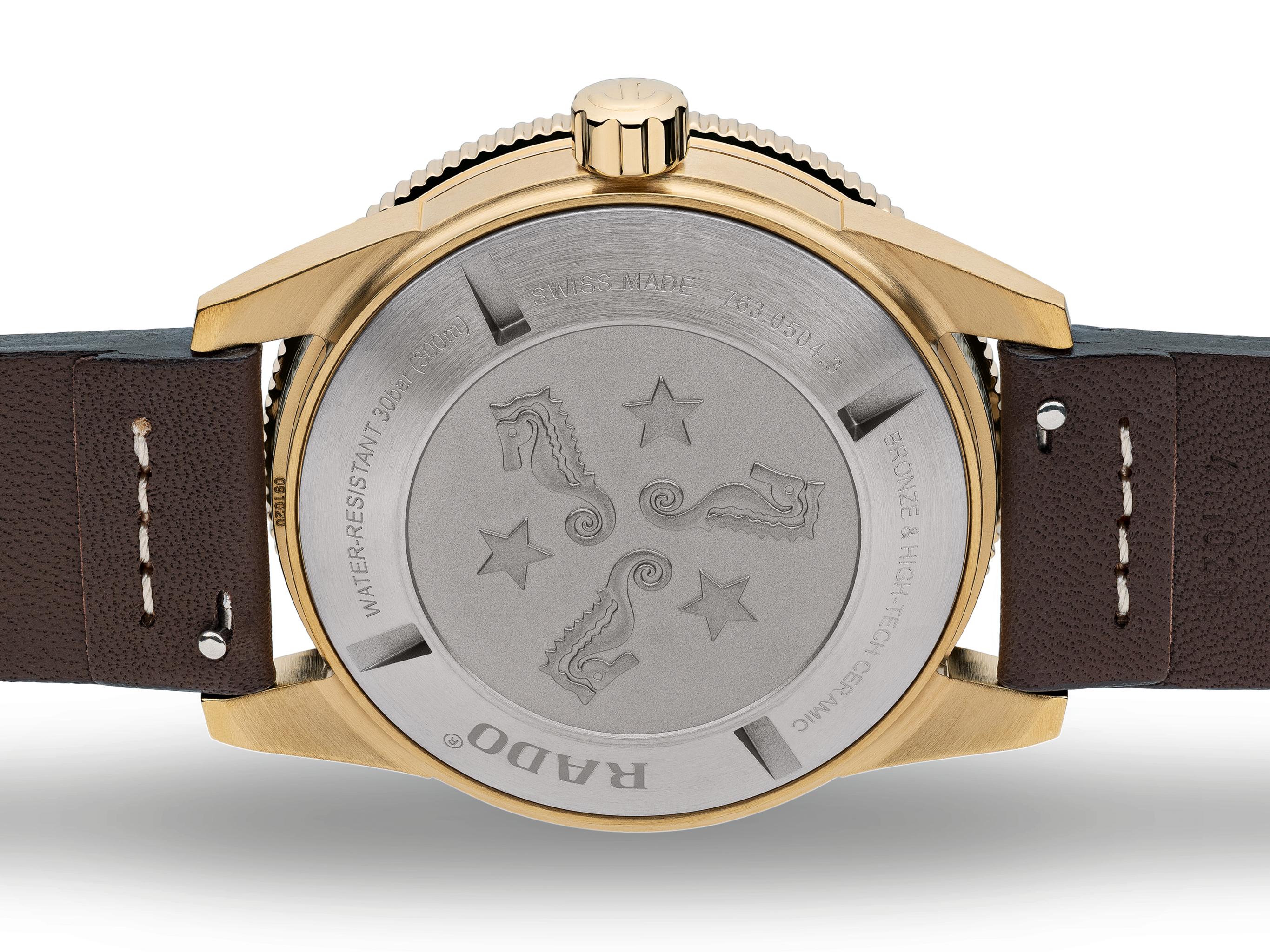 茶 KOU Rado Captain Cook 3250 Brown Dial, Titanium, Bronze, Automatic