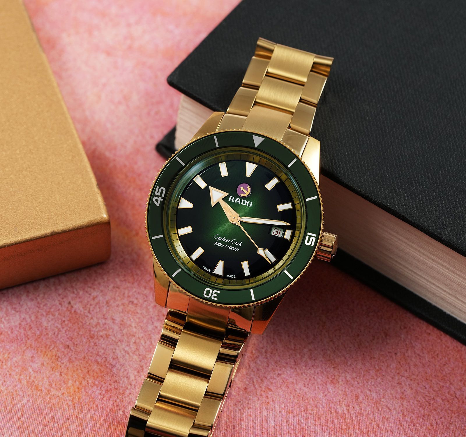 Rado Captain Cook R32136323 Green Dial, High-Tech Ceramic, 42.0 mm
