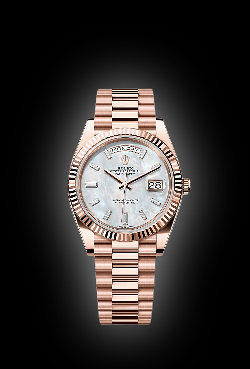 Rolex Day-Date 40 228235 Sundust Dial, 18 kt Everose Gold, 40.0 mm