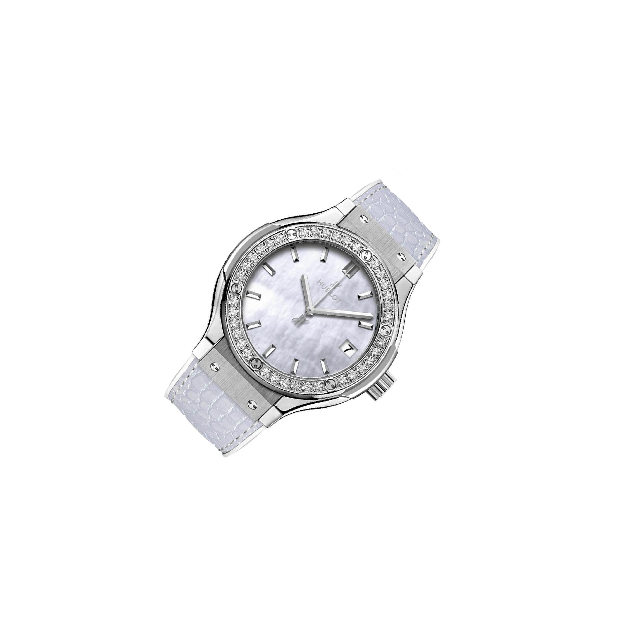 Hublot Classic Fusion 33 581.NE Mother-Of-Pearl Dial, Titanium