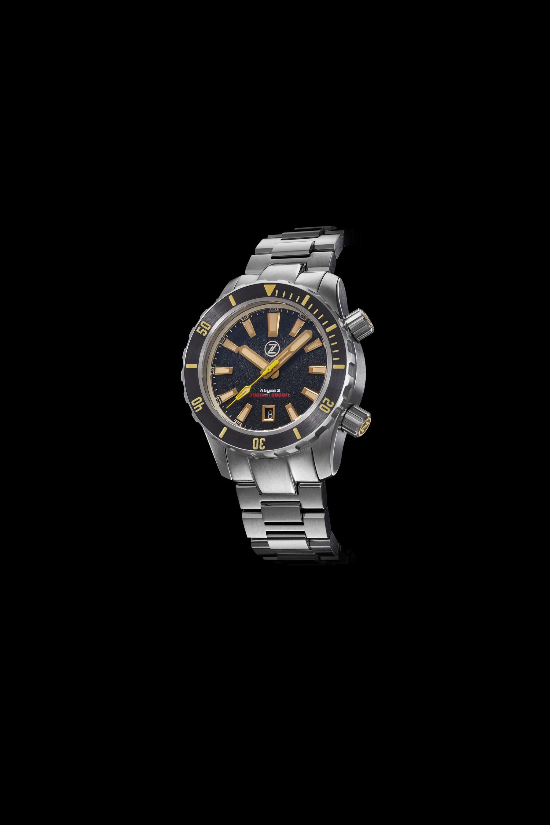 a1c5bd268b_17Steel-Black-Dial-