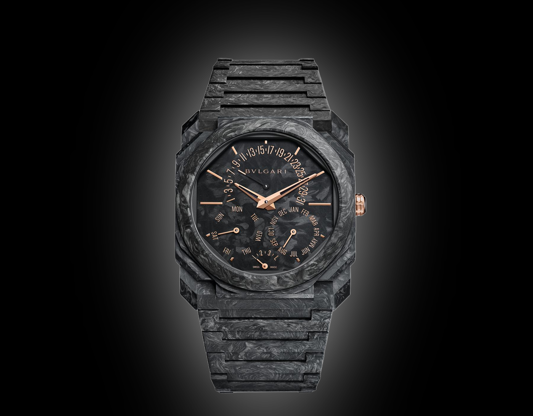 Bulgari Octo Finissimo Carbon, 40.0 mm, 60.0 hours