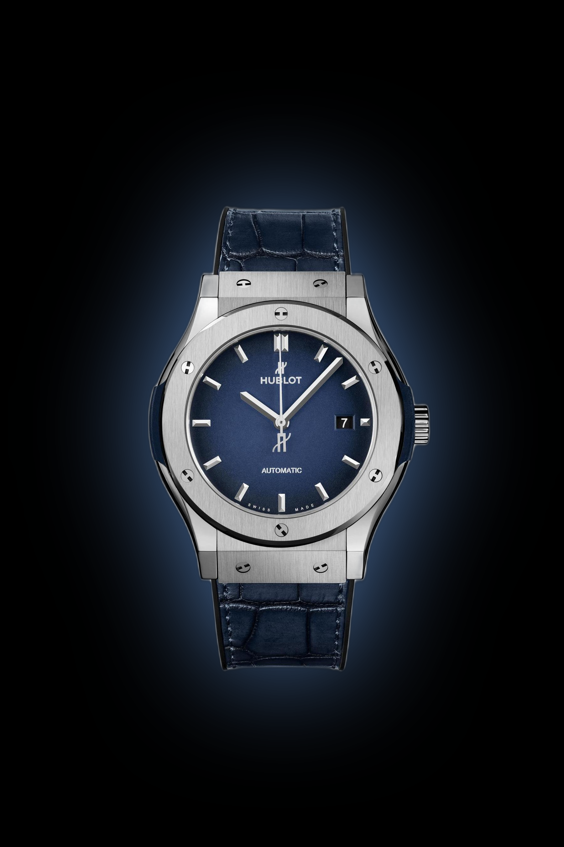 Hublot Classic Fusion 42 542.NX Black Lacquer Dial, Titanium, 42.0