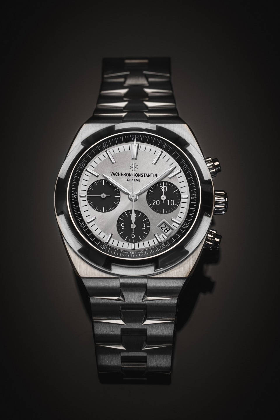 Vacheron Constantin 5520V Watches - Prices, Models | Coveted